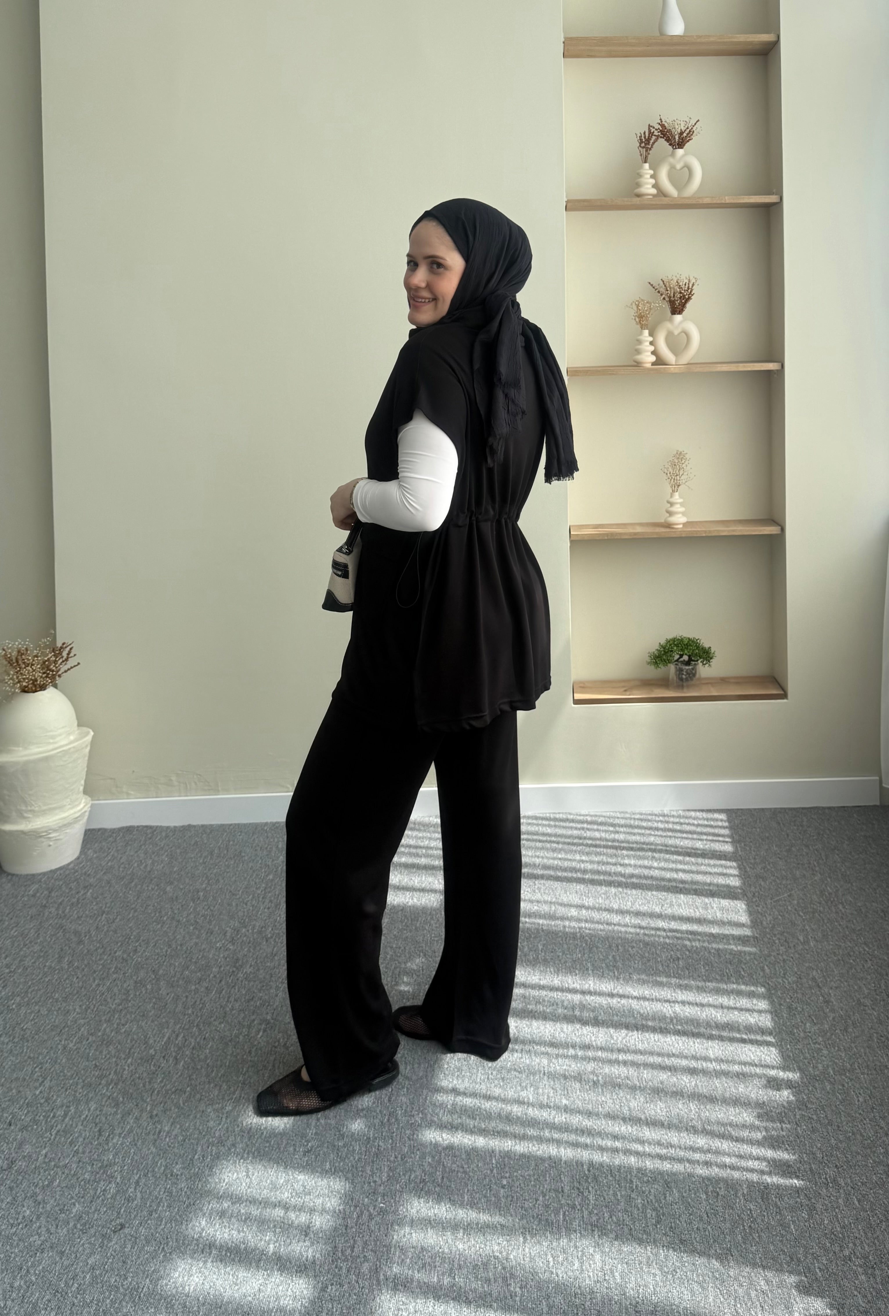 Oysh Vestli Set